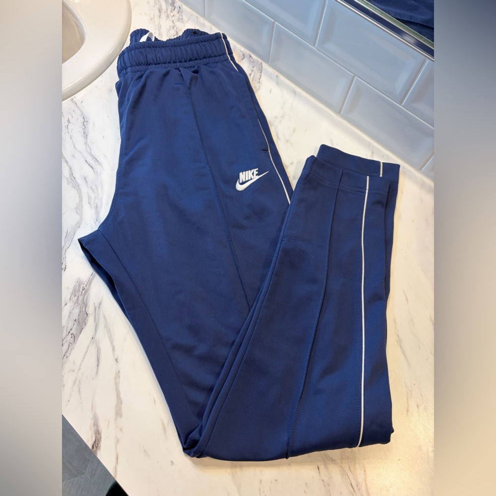 Nike‎ Women's Navy Joggers with White Stripes - Picture 3 of 6